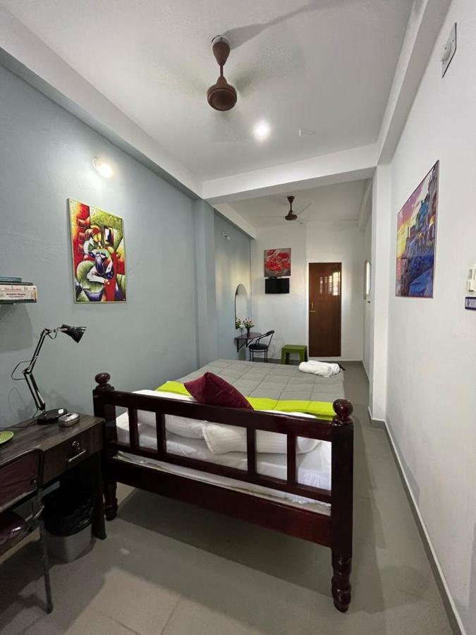 Chez Prabha Homestay Пондичерри Экстерьер фото