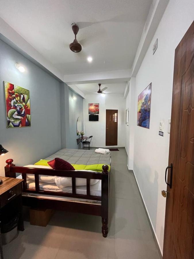 Chez Prabha Homestay Пондичерри Экстерьер фото