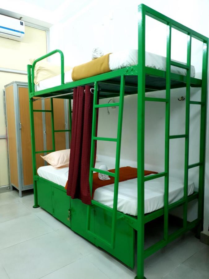 Chez Prabha Homestay Пондичерри Экстерьер фото